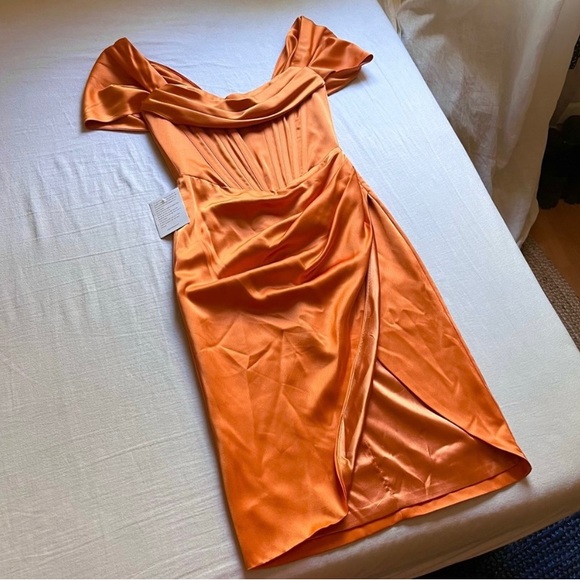 NWT MISS CIRCLE orange bustier corset , draped off the shoulder midi dress - Picture 2 of 7